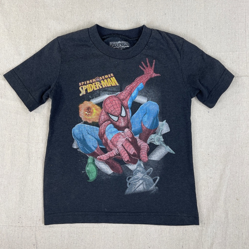 Kids Spider-Man shirt size 5T